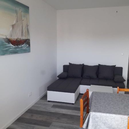 Apartman Sandra Vodice Exterior foto