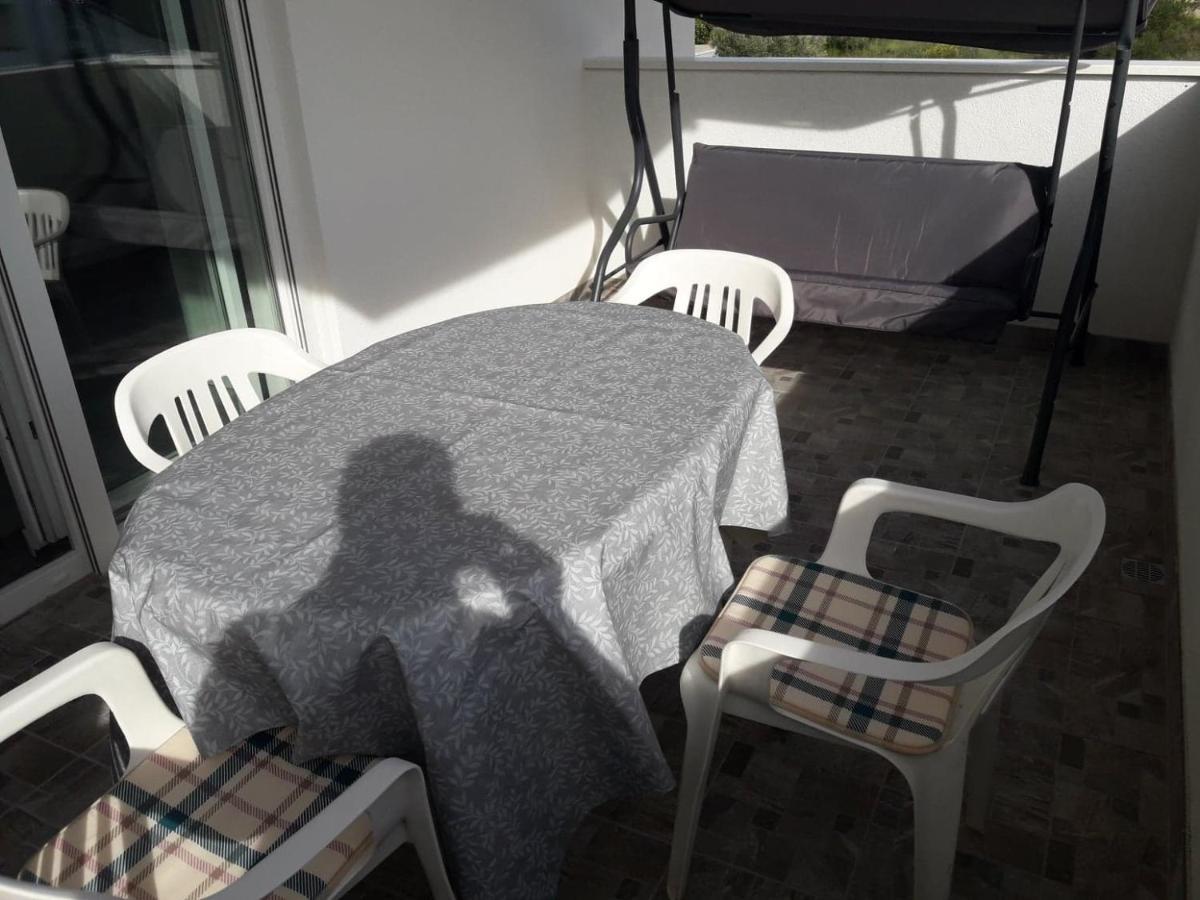 Apartman Sandra Vodice Exterior foto